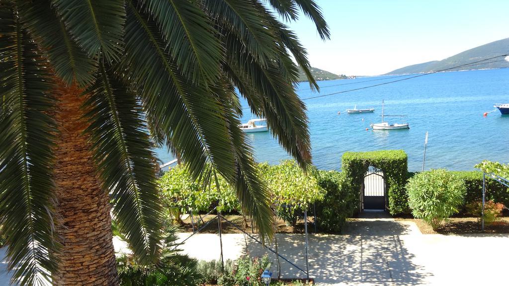 Apartments Odesa Herceg Novi Ngoại thất bức ảnh